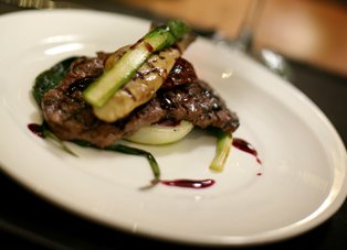 STEAK 코너 음식 사진 1